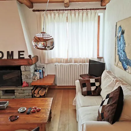 Hostdomus - Chalets Charm *