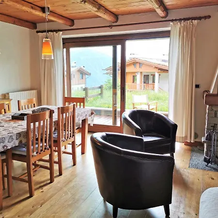 Hostdomus - Chalets Charm *