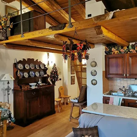 Apartman Hostdomus - Chalets Charm