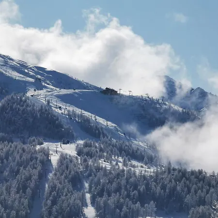 Hostdomus - Chalets Charm * Sestriere