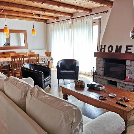 Hostdomus - Chalets Charm Apartman Sestriere