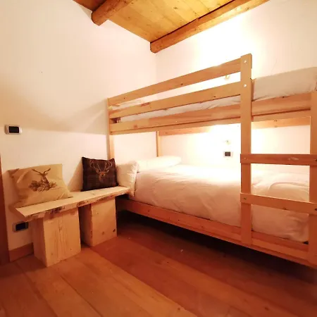 Apartman Hostdomus - Chalets Charm