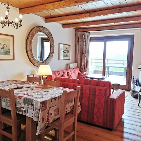 Apartman Hostdomus - Chalets Charm *