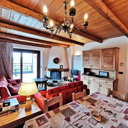 Hostdomus - Chalets Charm *
