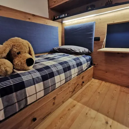 Апартаменты Hostdomus - Chalets Charm Сестриере